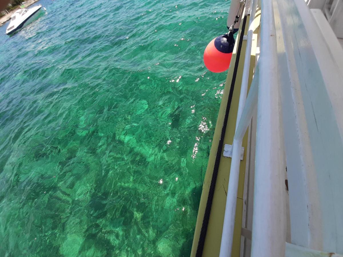 Calm Sea View Apartment Banjole Bagian luar foto
